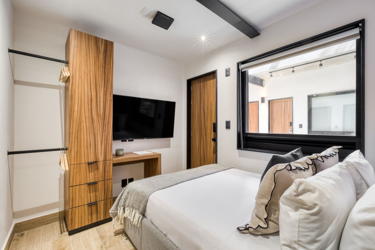 Bedroom 2, ULIV Roma Norte, Mexico City