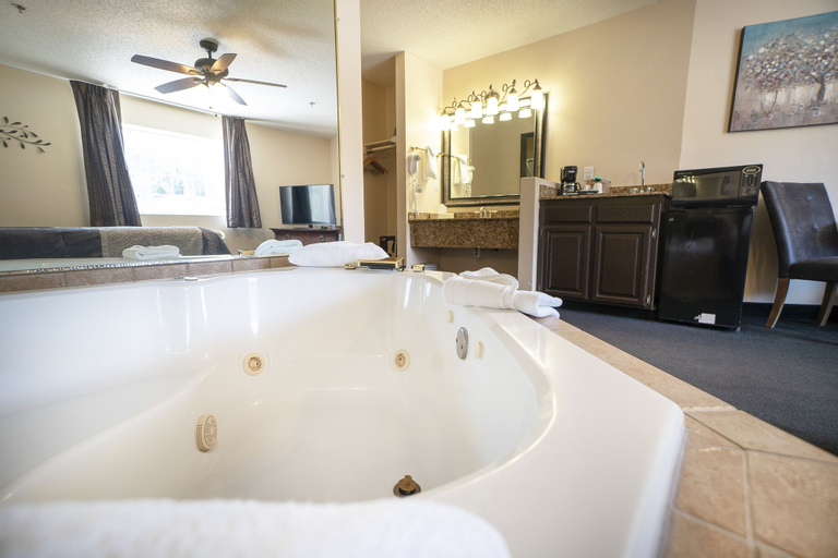 Bathroom 4