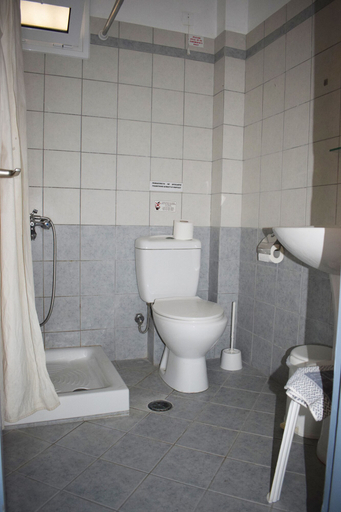 Bathroom 4, Akti Panela Beach Hotel, Ionian Islands