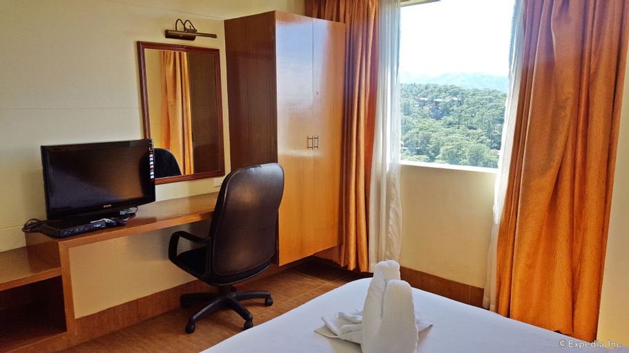 Bedroom 3, Albergo Hotel, Baguio City