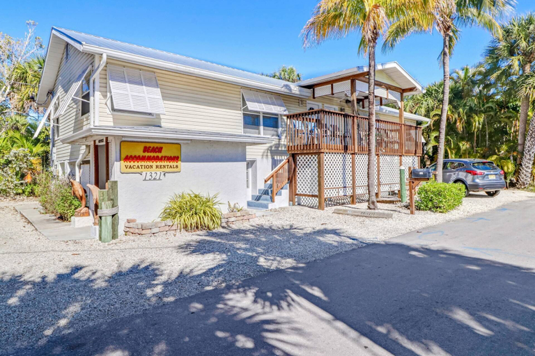 Exterior & Views, 1321 Santos Rd 201, Lee