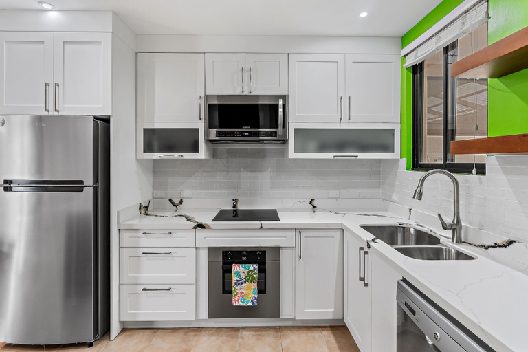 Others 5, Colorful & Private 2-Bedroom Condo Just a Short Walk from the Beach, Carrillo