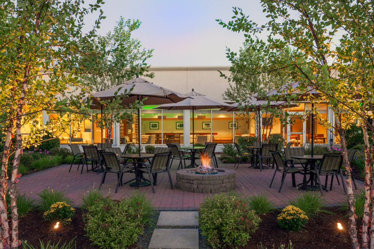 Exterior & Views 2, Holiday Inn BANGOR by IHG, Penobscot
