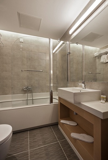 Bathroom 4, Kriti Hotel, Crete
