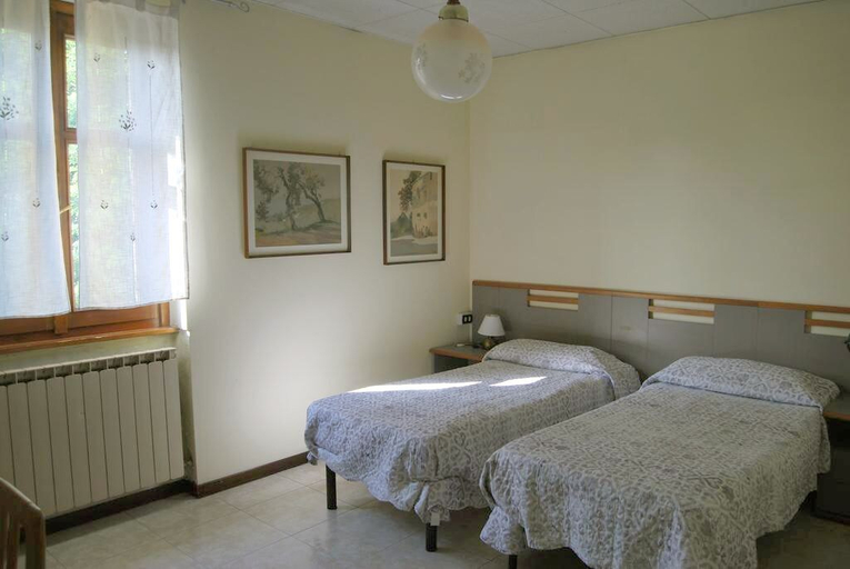 Bedroom 2, Ristorante Albergo Arcade, Como