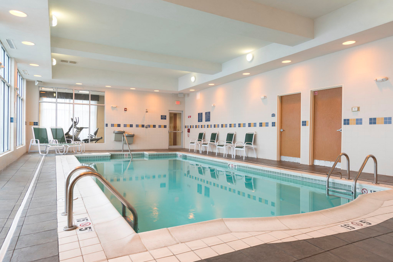 Sport & Beauty 5, Holiday Inn AURORA NORTH- NAPERVILLE by IHG, Kane