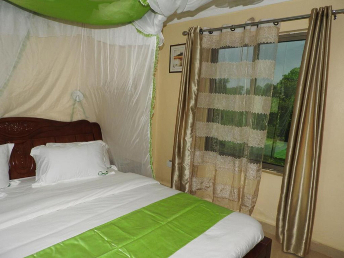 Bedroom 2, Omega Gardens Hotel, Kieni
