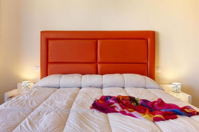 Bedroom 3, Parco Tasso Guest House, Napoli