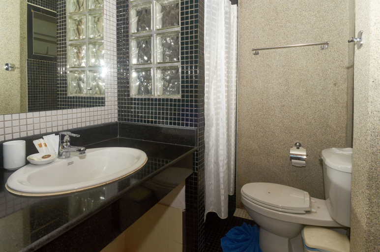 Bathroom 5, Phuket Riviera Villas, Pulau Phuket