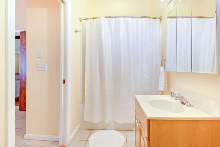 Bathroom 4, Fort Myers Beach Access Home, Lee