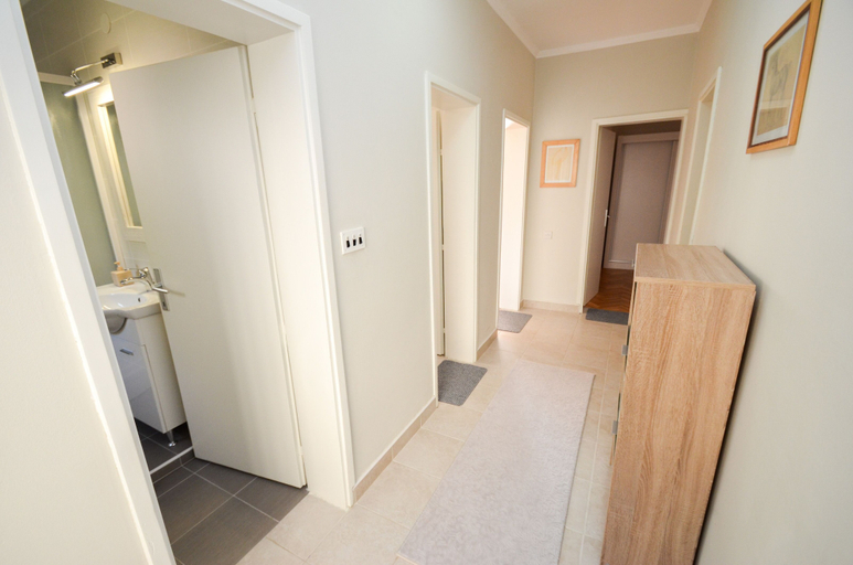 Others 5, Apartments Tea Kotor