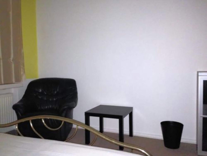 Bedroom 4, Pension 1, Berlin