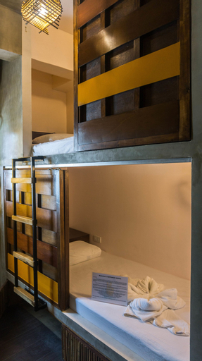 Bedroom 3, Happiness Hostel, El Nido