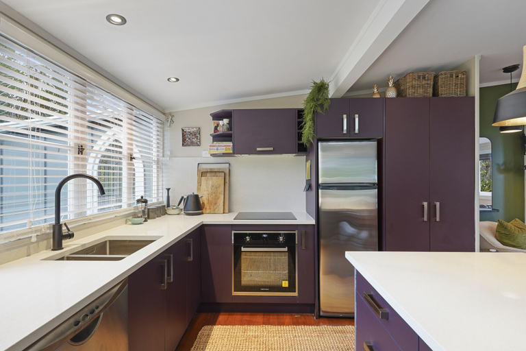 Others 4, Tranquil Bush Haven - Gardens - Bayview, Waitakere
