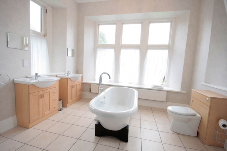 Bathroom 5, Irton Hall, Cumbria