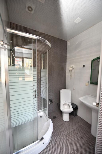 Bathroom 4, Hotel Paliashvili, Batumi