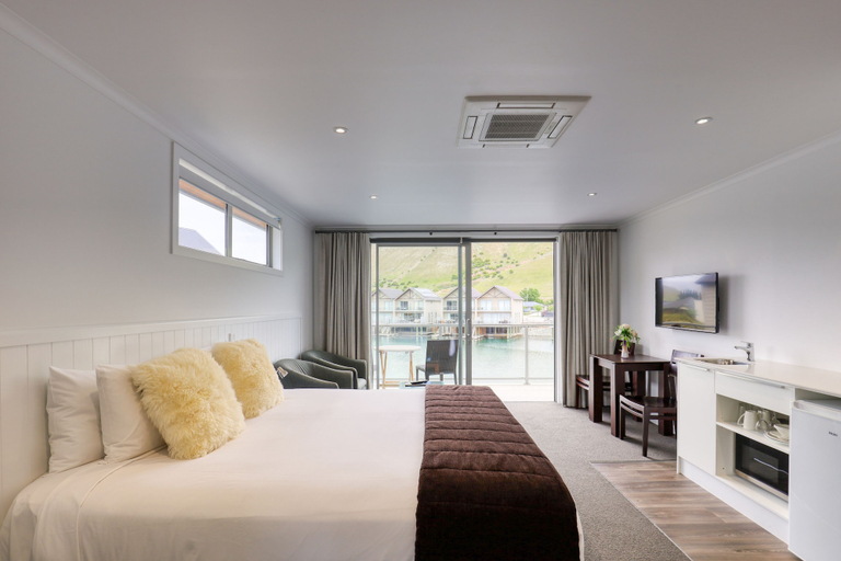 Bedroom 3, Lake Resort by Marsden, Central Otago