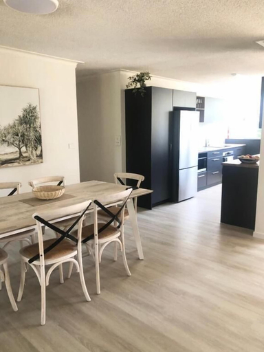 Dining Room 8