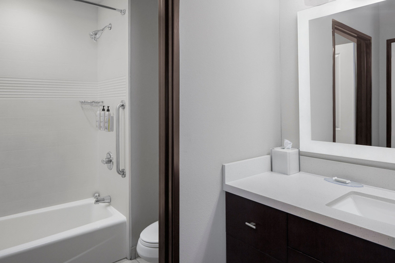 Bathroom 5, Towneplace Suites Big Spring, Howard