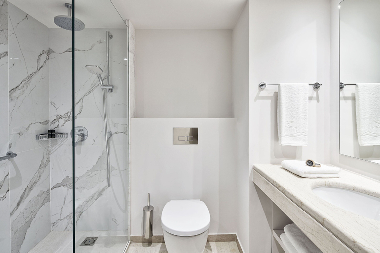Bathroom 5, AKS Porto Heli, Peloponnese