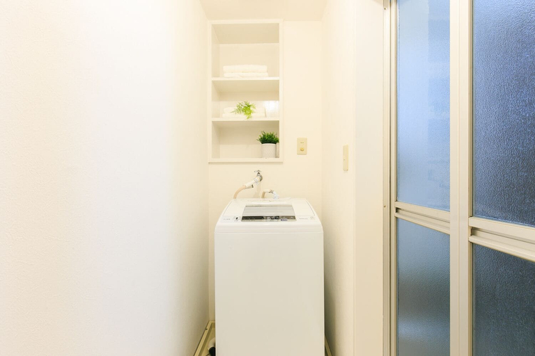 Bathroom 4, Osu 2chome House, Nagoya
