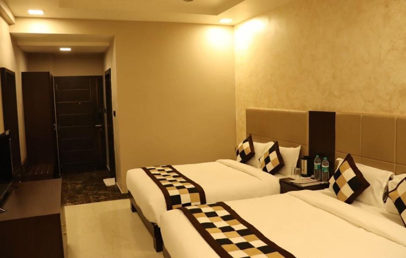 Bedroom 2, Mangal Grand Hotel, Ajmer