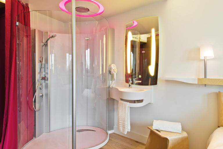 Bathroom 3, Nomad Hotel Le Havre Centre Gare, Seine-Maritime