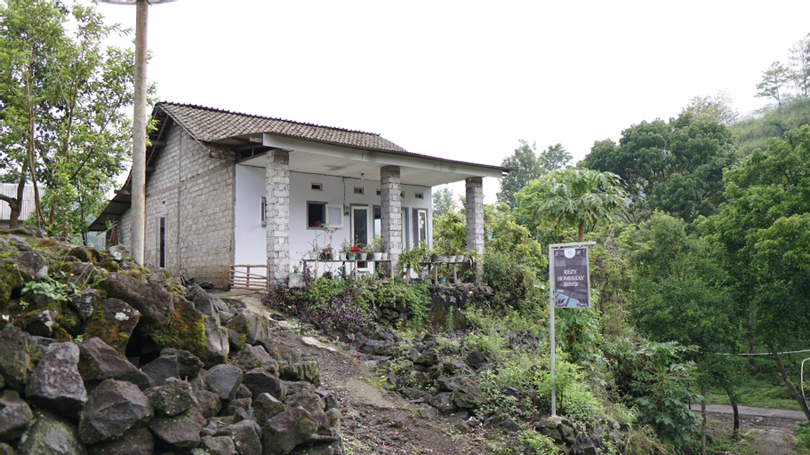 Exterior & Views 1, Rezi Homestay Desa Wisata Kalianyar, Bondowoso