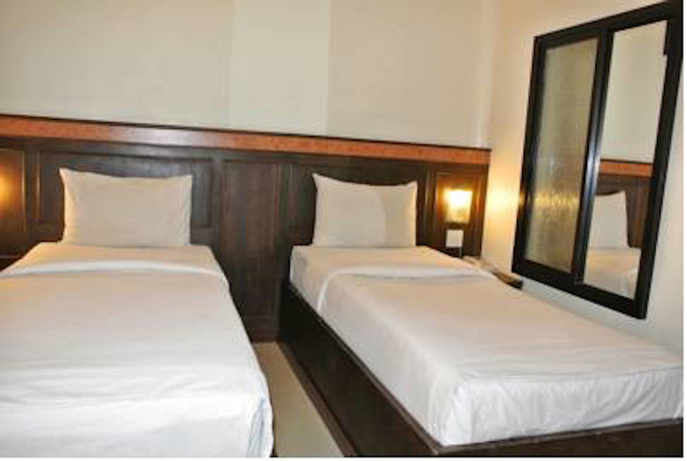 Bedroom 15