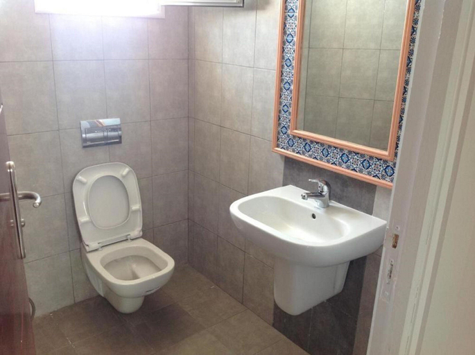 Bathroom 3, Hôtel Sindbad Sousse, Sousse Médina