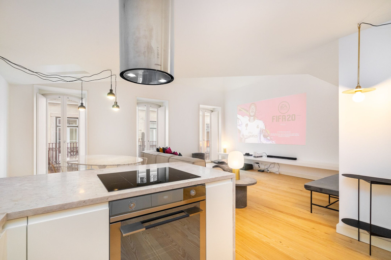 Others 4, LS48 Prime Location Luxury Duplex, Lisbon