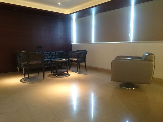 Others 5, Diana Heights, Ernakulam