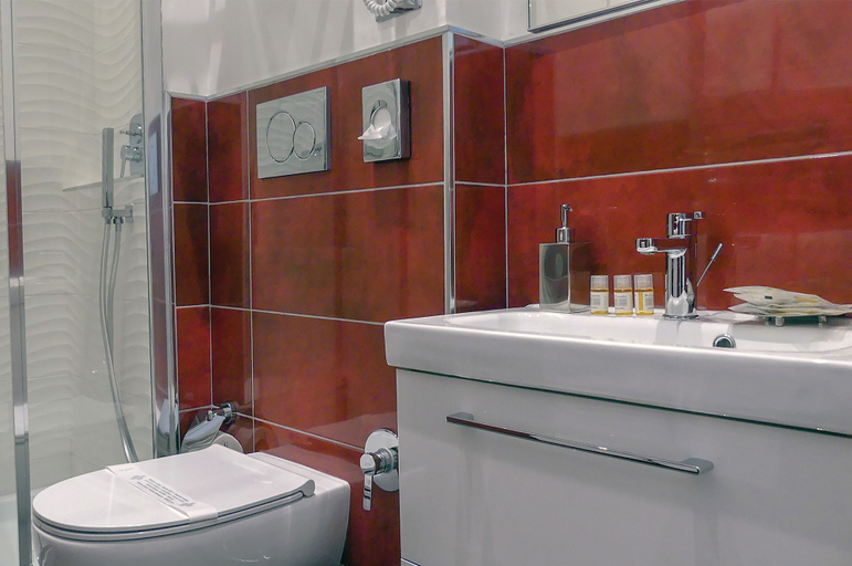 Bathroom 5, Roma Vespahouse, Rome