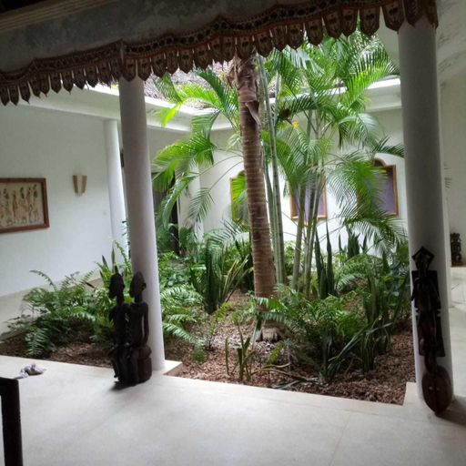 Terrace/patio 5, Diamond home 001, Malindi