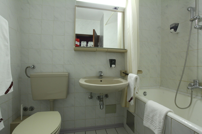 Bathroom 3, AZIMUT Hotel Kostroma, Kostromskoy rayon