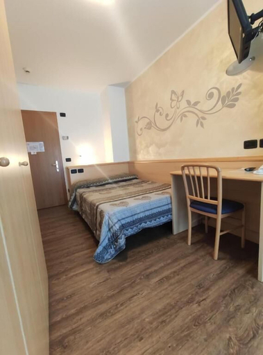 Bedroom 3, Pier Hotel, Trento