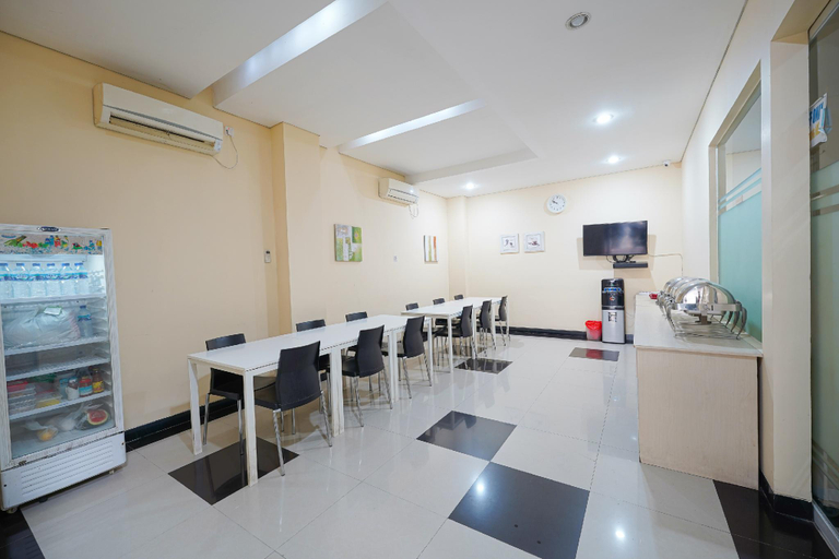 Public Area 4, Multi 88 Syariah, Central Jakarta