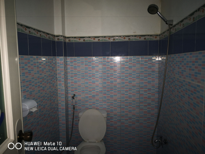 Bathroom 3, A's Azotea de Bohol, Tagbilaran City