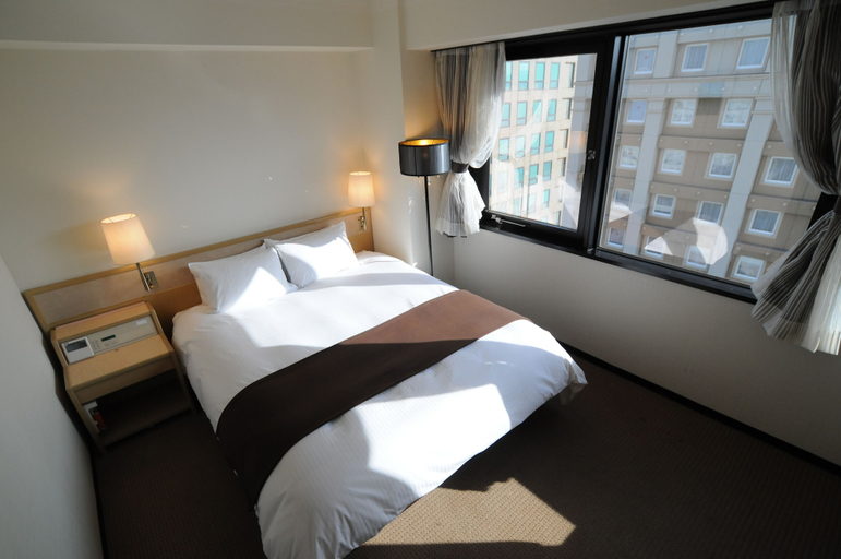 Bedroom 3, Oita Regal Hotel, Ōita
