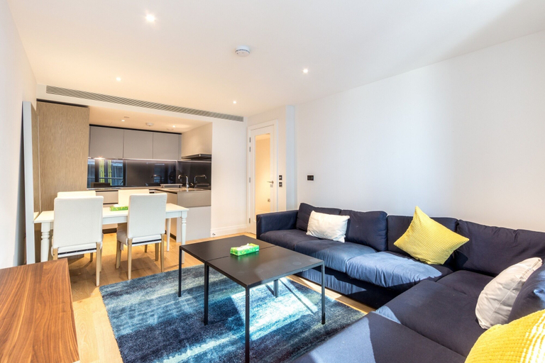 Others 5, Stylish 2 Bed Flats Near US Embassy, London