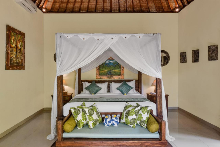 Bedroom 12