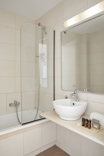 Bathroom 5, Delfinia Hotel, Ionian Islands
