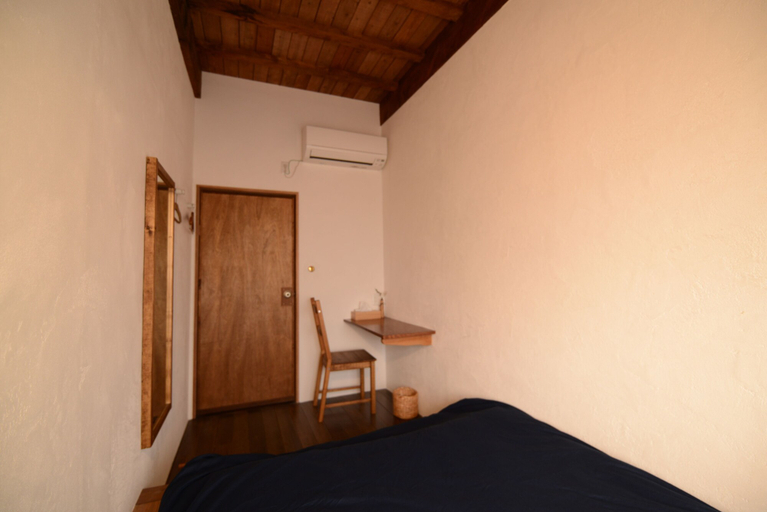 Bedroom 2, Taketa station hostel cue, Taketa