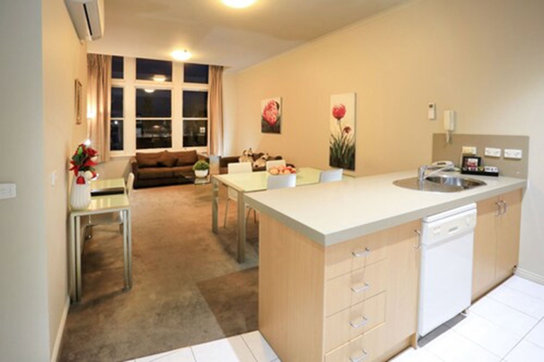 Dining Room 7