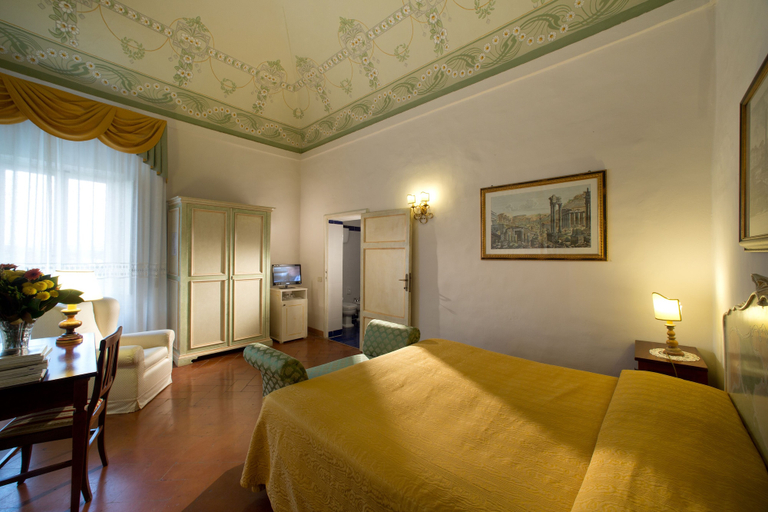 Bedroom 3, Palazzo di Valli, Siena