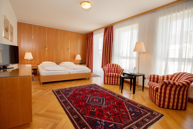Bedroom 2, Hotel Gollner, Graz