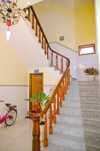 Others 5, Nhà Nghỉ Quê Ló, Long Điền