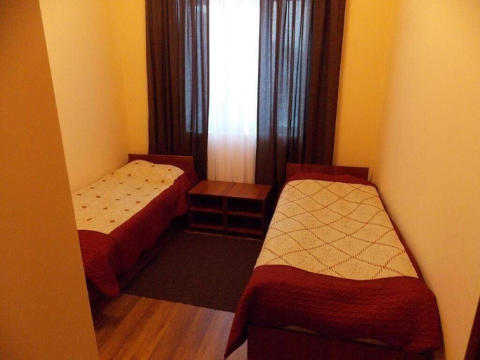 Bedroom 2, Dinar sky, Ak-Suu