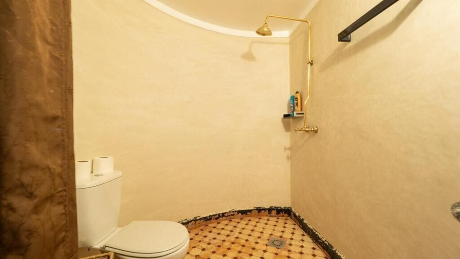 Bathroom 3, Riad Rihana Tamlalte, Ouarzazate