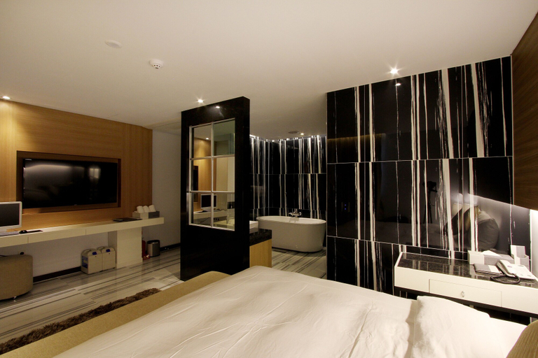 Bedroom 3, Royal Prime Hotel, Suwon
